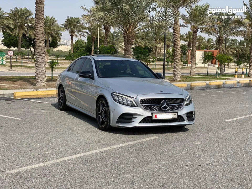 Mercedes Benz C-200 / 2020 (Silver)