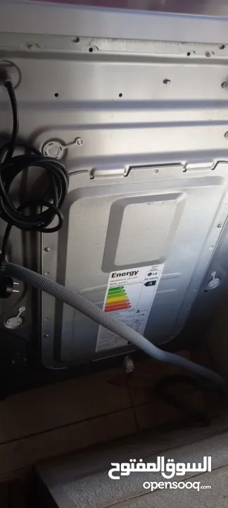 غسالة من طراز LG ( السعر قابل للتفاوض )