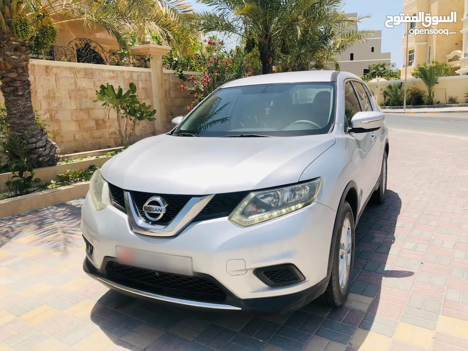 Nissan Xtrail 2.5L 2016 model available for sale