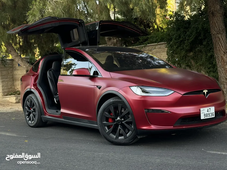 Tesla plaid 2023