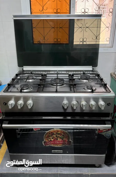 Daewoo 5 burner cooking range