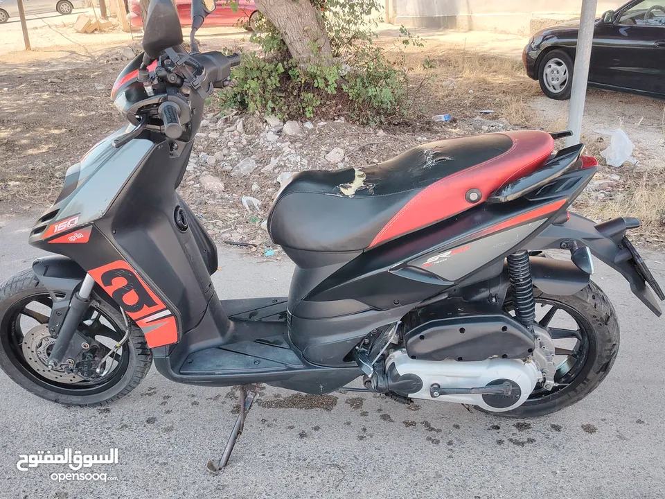 سكوتر ابريليا 155c 2021 مرخص لشهر 12