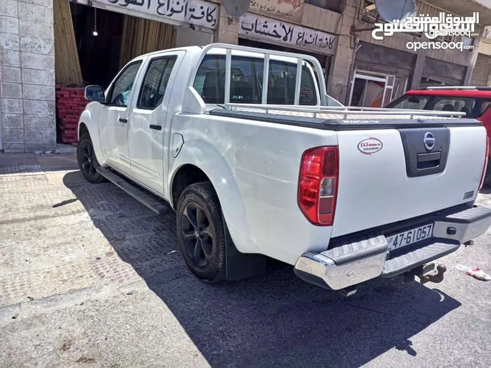 للبيع نيسان نيفارا دبل كبين 2012