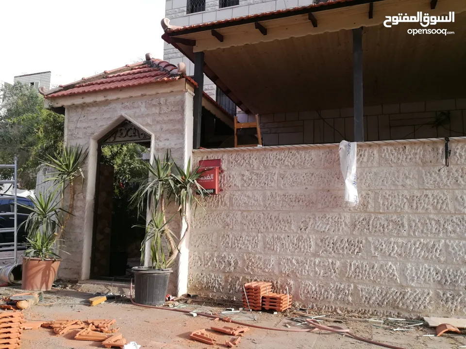 ضاهر لكافة الأعمال المعدنية والحدادة