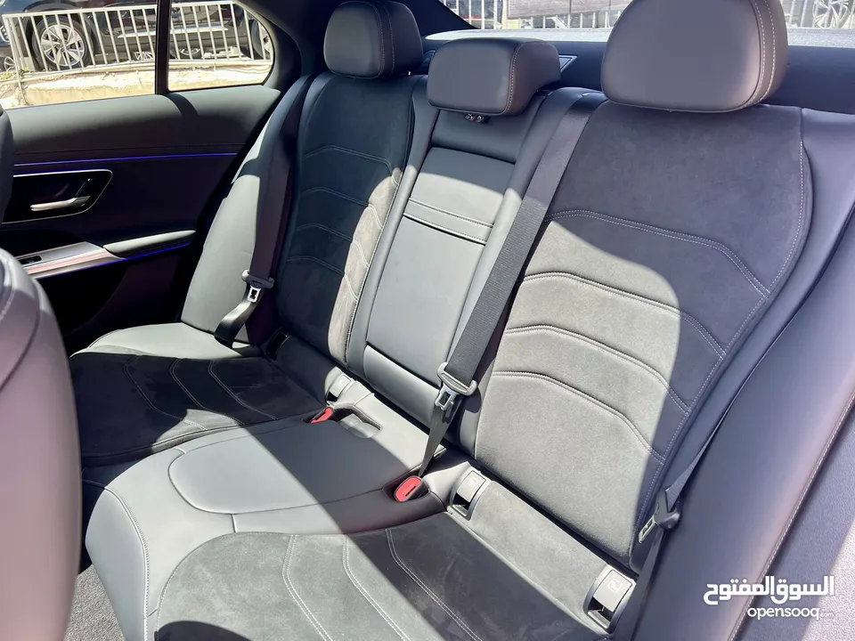 مرسيدس E200 AMG بانوراما كت اسود نايت 2024 الشكل الجديد وارد المانيا بحالة الزيرو مميزة