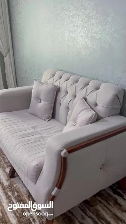 كنب حديث سبع مقاعد ثنائيه وثلاثيه ومفردتين