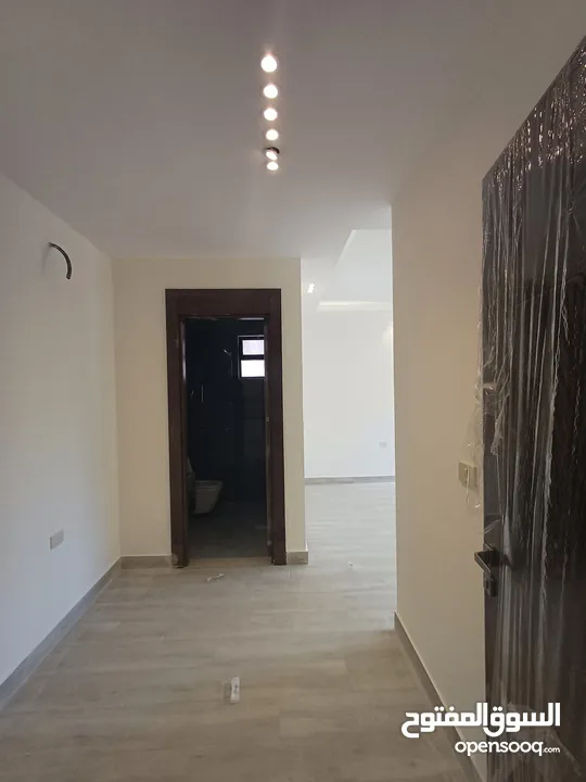 شقه فاخره جدا لم تسكن للايجار دابوق