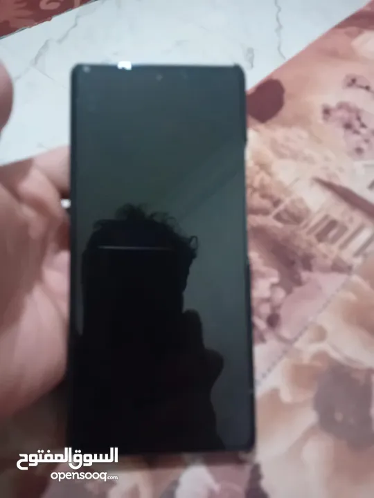 هاتف للبيع  او للبدل على بوكو اف فايف انفنكس جي تي 20 برو