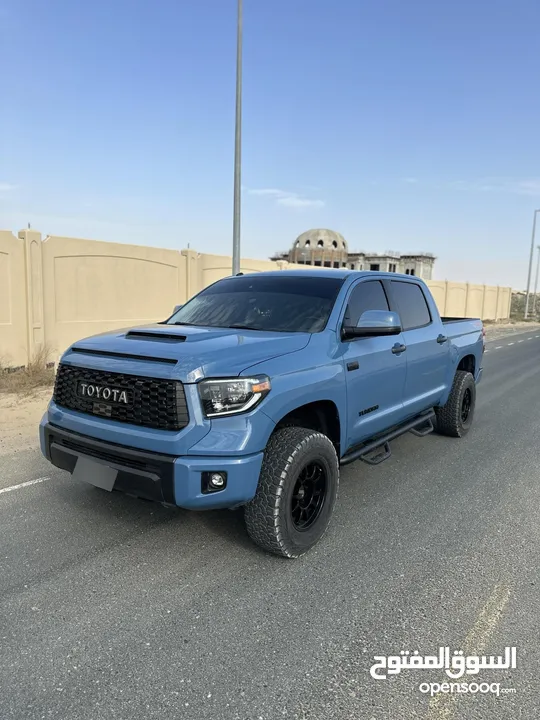 For sale Toyota tundra 2018 in excellent condition