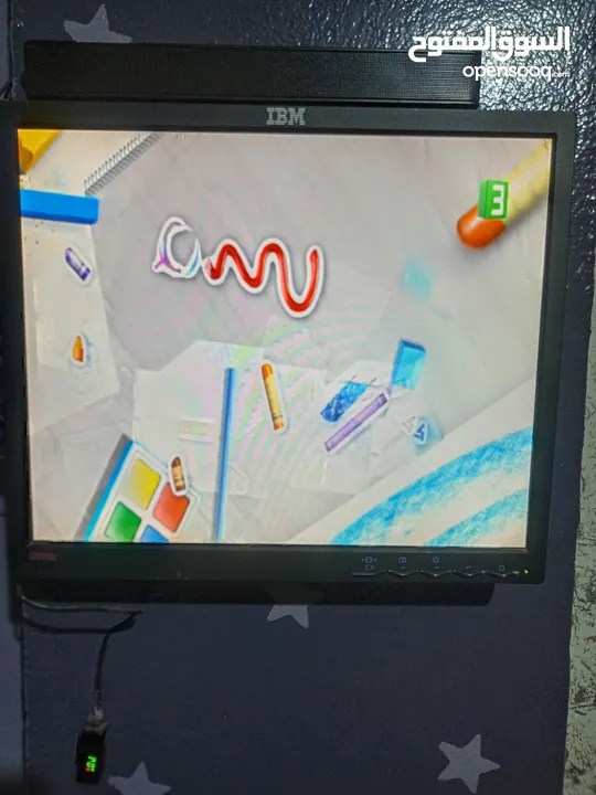 شاشه كمبيوتر IBM