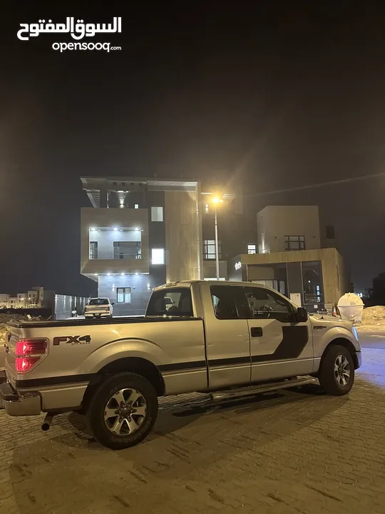 للبيع وانيت فورد f-150 2013