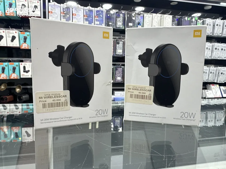 قاعدة شحن لاسلكي من شركة شاومي بقوة 20 واط على التابلوه او شفرات المكيف Mi wireless car charger(20W)