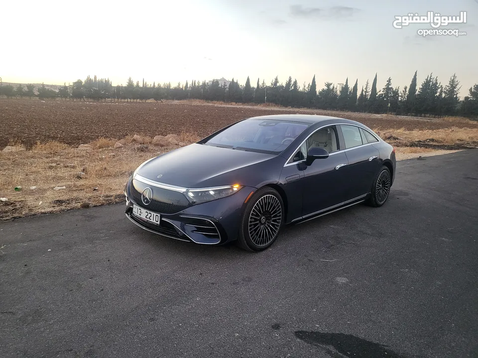 مرسيدس بنز EQS 450 + بحالة الوكالة