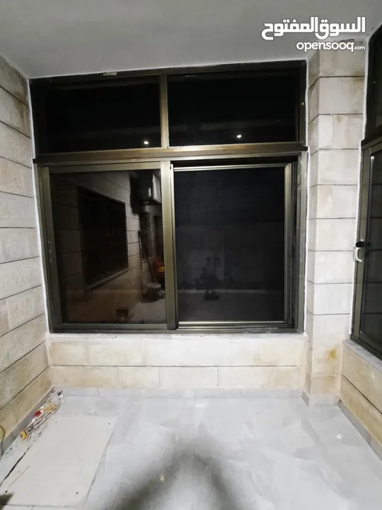 نشتري نشتري جميع انواع المطابخ المنيوم والبلوط نئتيك أينما كنتم