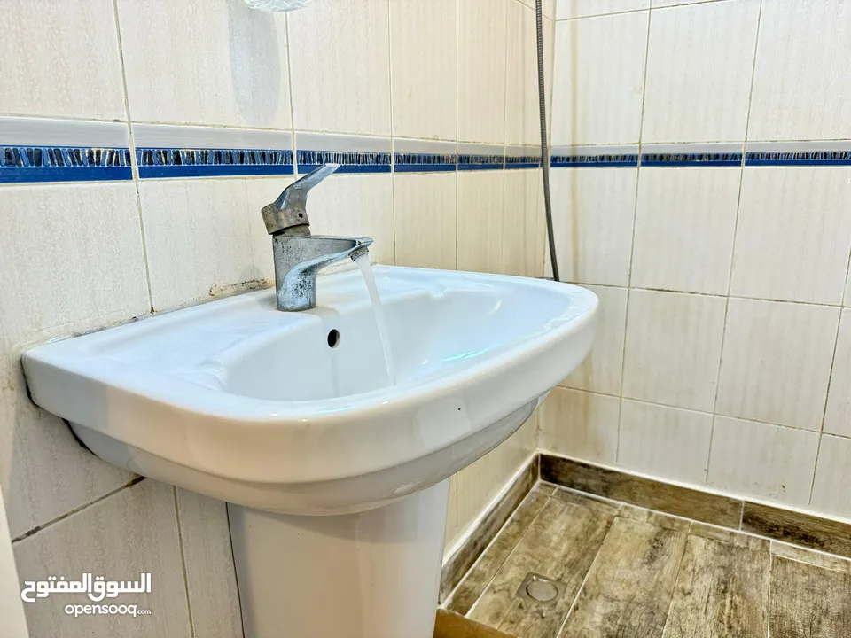 شقة مفروشة للايجار عمان - شفابدران قرب نادي الفصول الاربعة فاخرة جدا من المالك مباشرة