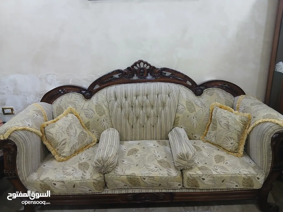 طقم كنب غرفة ضيوف