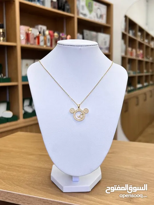 مجموعة جديدة وعصرية من الاكسسوارات  مع كفالة