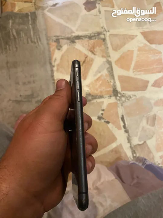 آيفون 11 بحاله جيده