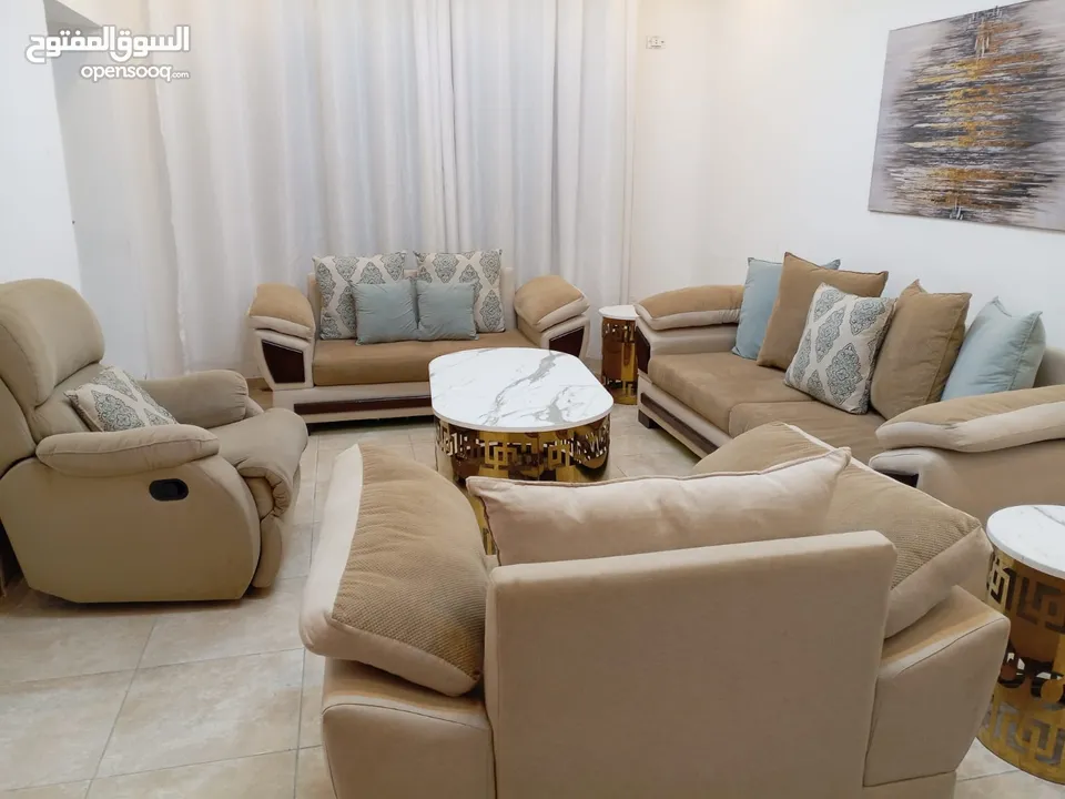 #طقم_كنب #مستورد امريكي مع مفردة ريكلاينر  خشب سويد داخلي وخارجي مع ارجل زان ... اسفنج دانلوب ...