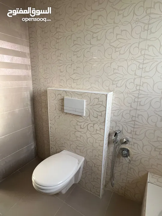 شقة جديده للبيع بالطيرة