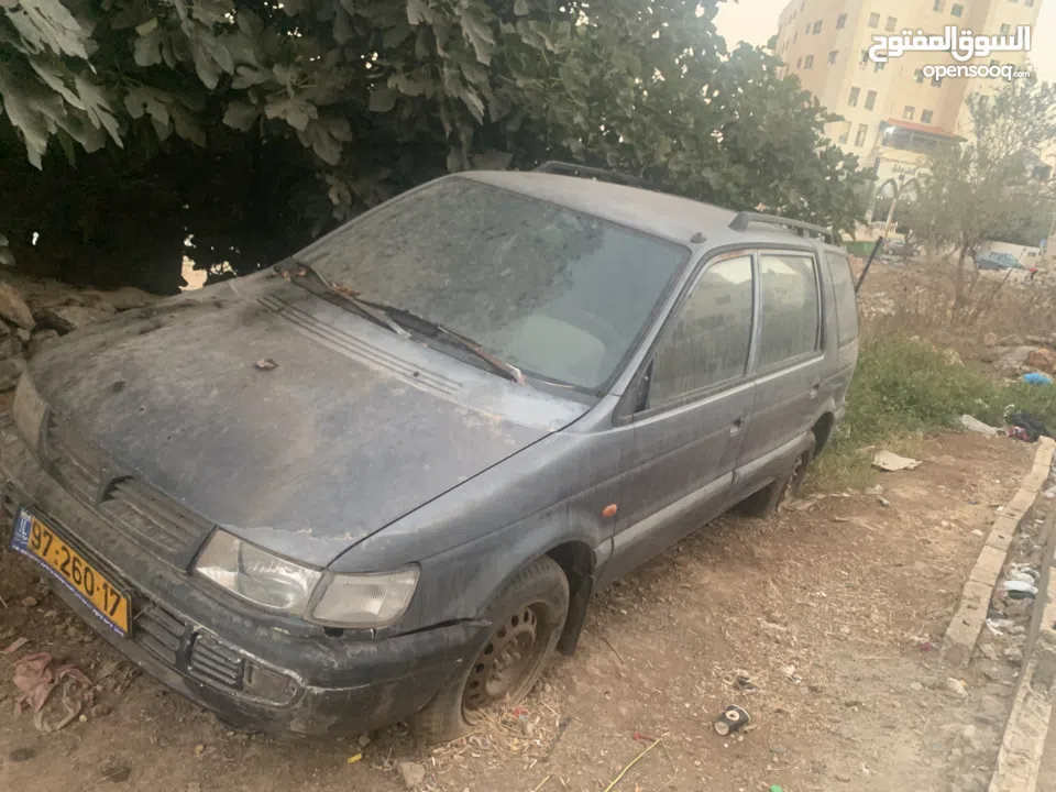 متسوبيشي سبيس واغن 1998