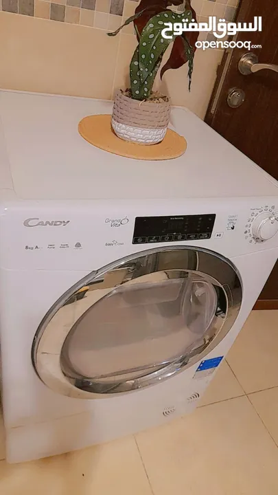 طقم كنب بحاله ممتازه