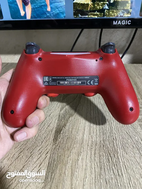 Ps4 slim 1000g ولا ملاحظة