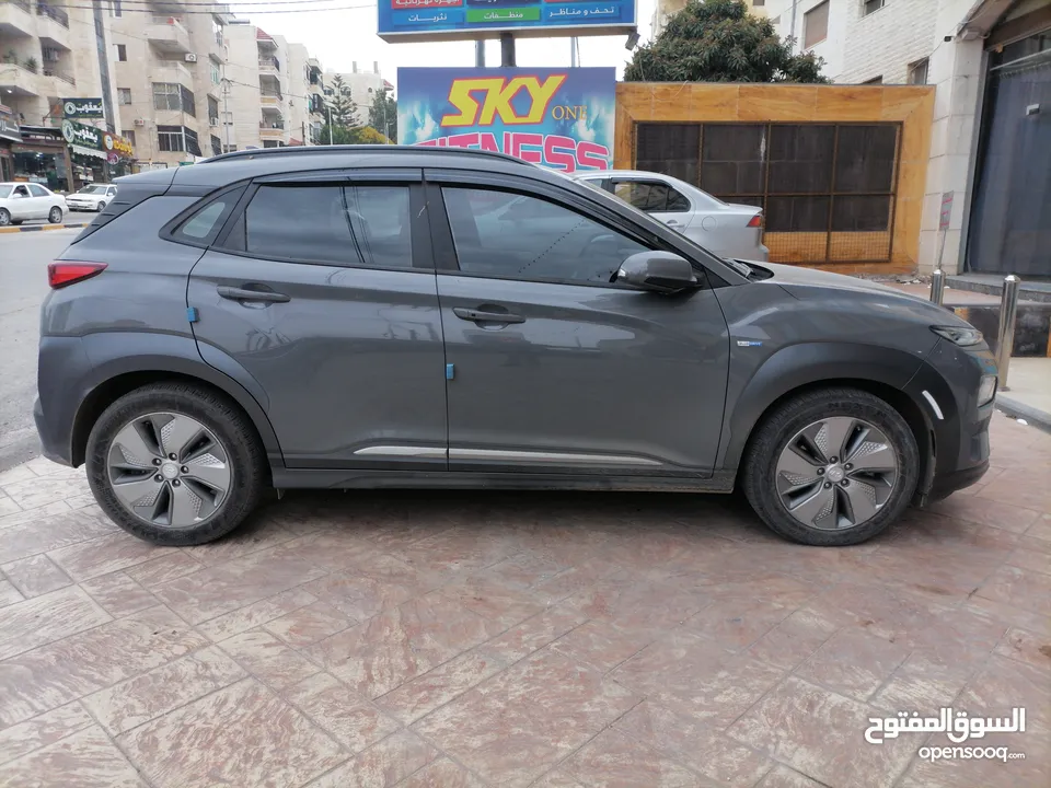 للبيع هونداي كونا 2019 فل مع فتحة