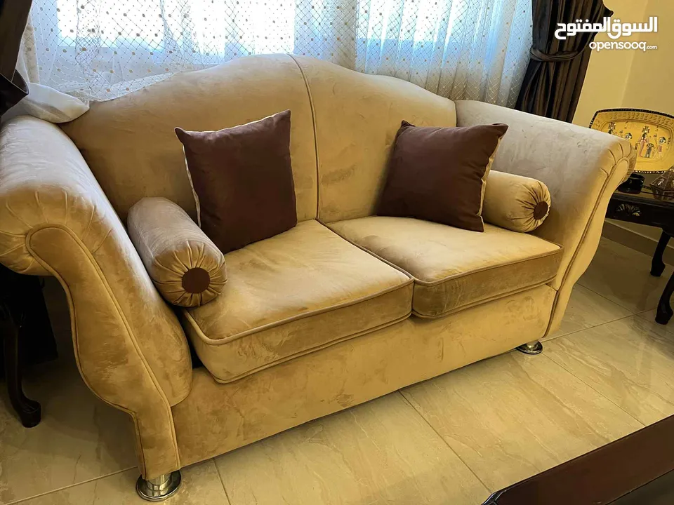 طقم كنب  للبيع