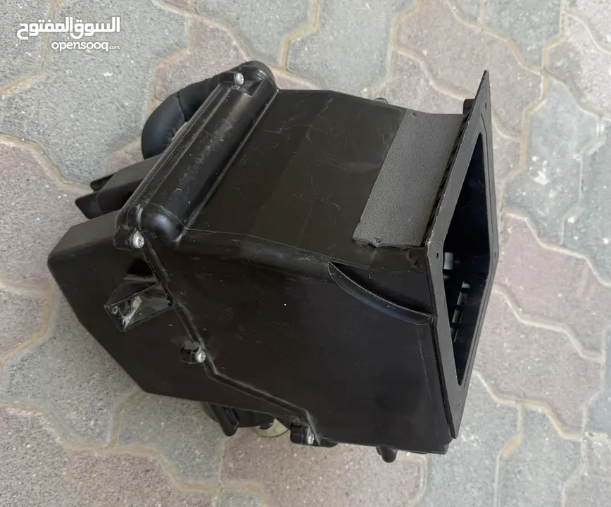 للبيع اغراض متنوعه لاغلب السيارات للتواصل واتساب