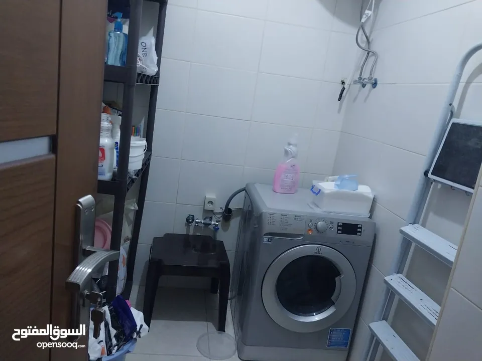 شقة أرضية للبيع مساحة 178 متر