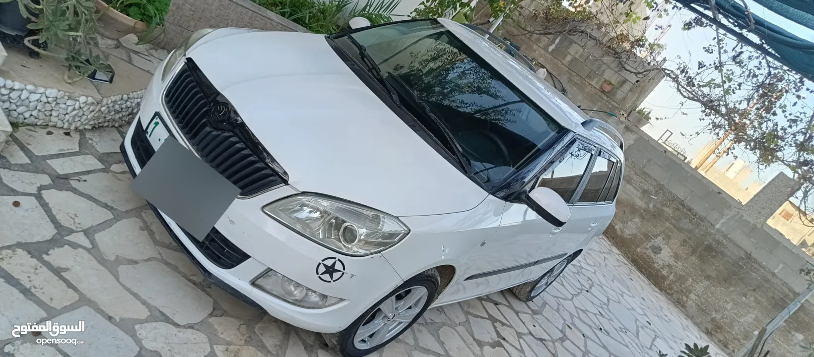 سكودا فابيا 2012