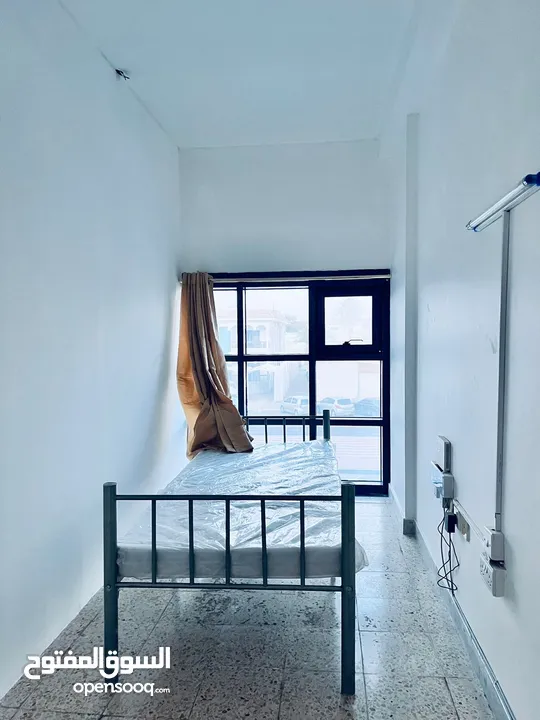 Male and Female for Closed Partition, room available near Alain Mall