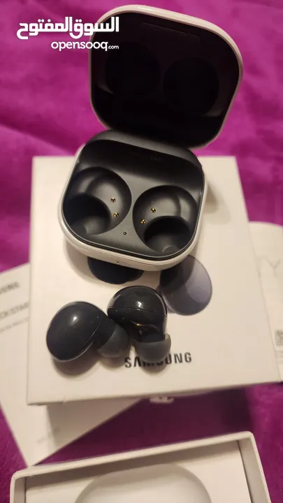 سامسونج نوت 10 لايت مع سماعات سامسونج اصليه Galaxy Buds2