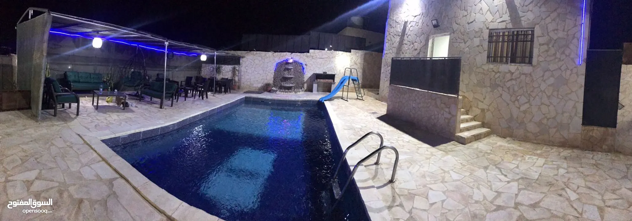 شاليهات استثمارية مميزة جدا عدد2 للبيع بسعر مغري جدا للبيع المستعجل منطقة الغور