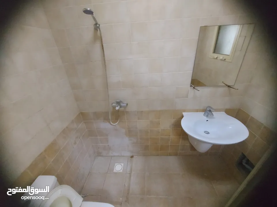 flat for rent in Isatown with ewa  للايجار شقه شامل في مدينه عيسى