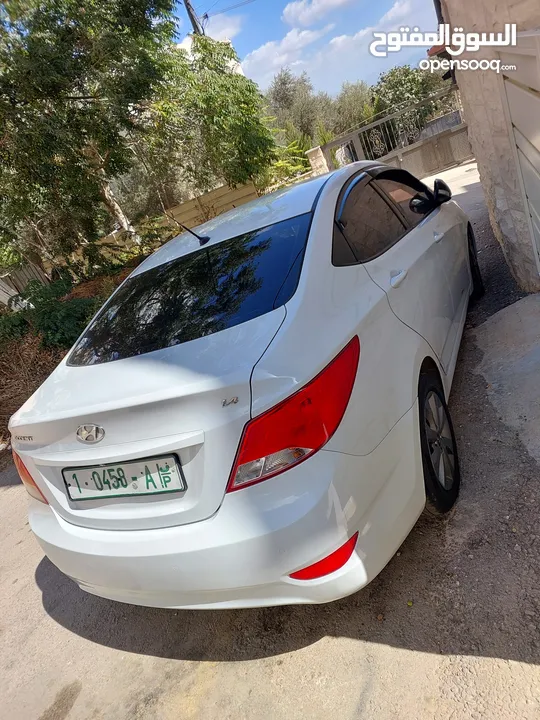 هونداي اكسنت 2018