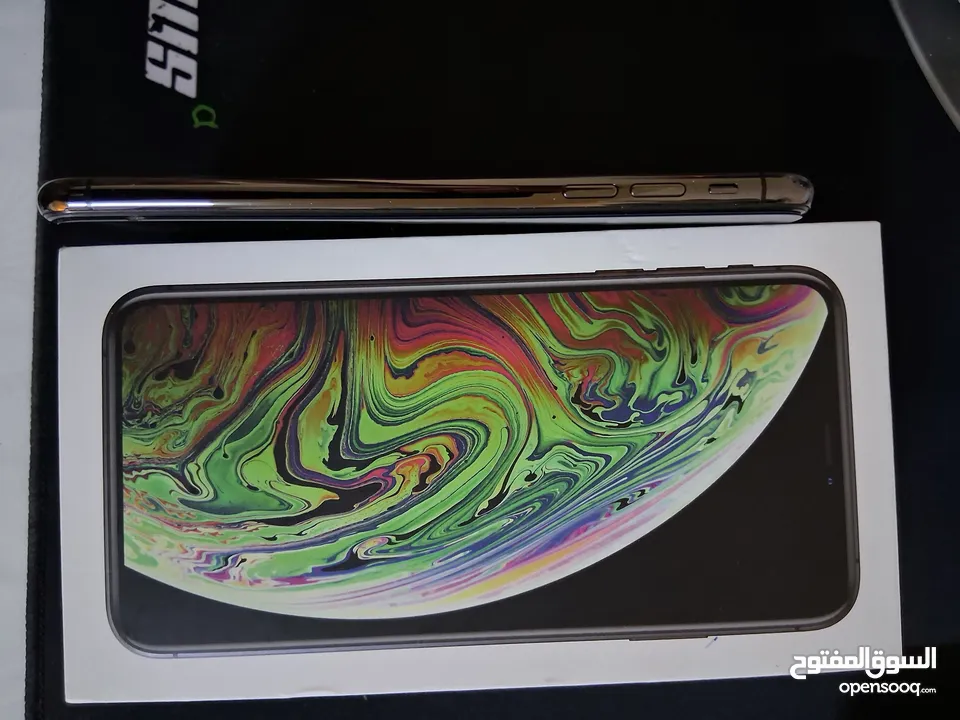 iPhone XSMAX