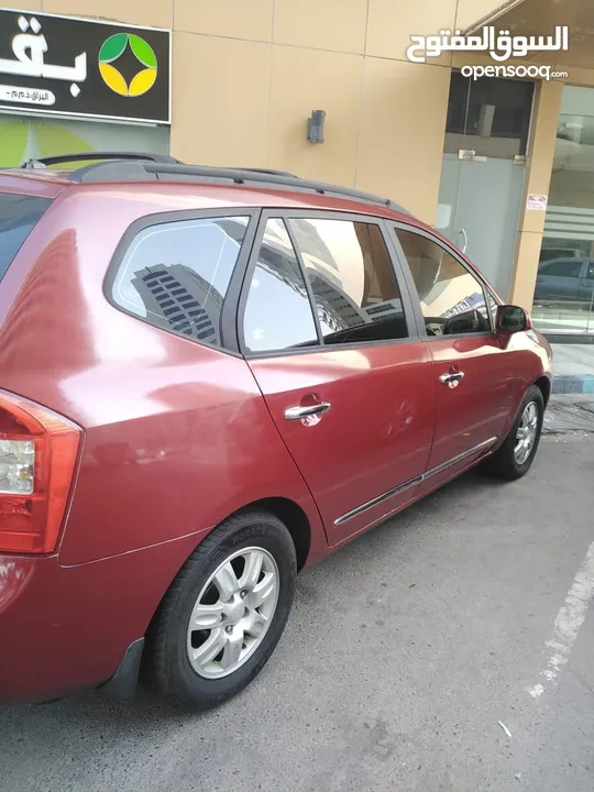 KIA CARENS 2008 MODEL, RED COLOR