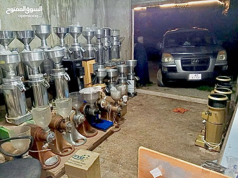 ماكنات طحن قهوة بحال الوكالة،واحد فاز و ثلاث فاز ،أنواع وأحجام مختلفة ،حجر جديد ،جرب قبل ما تشتري%