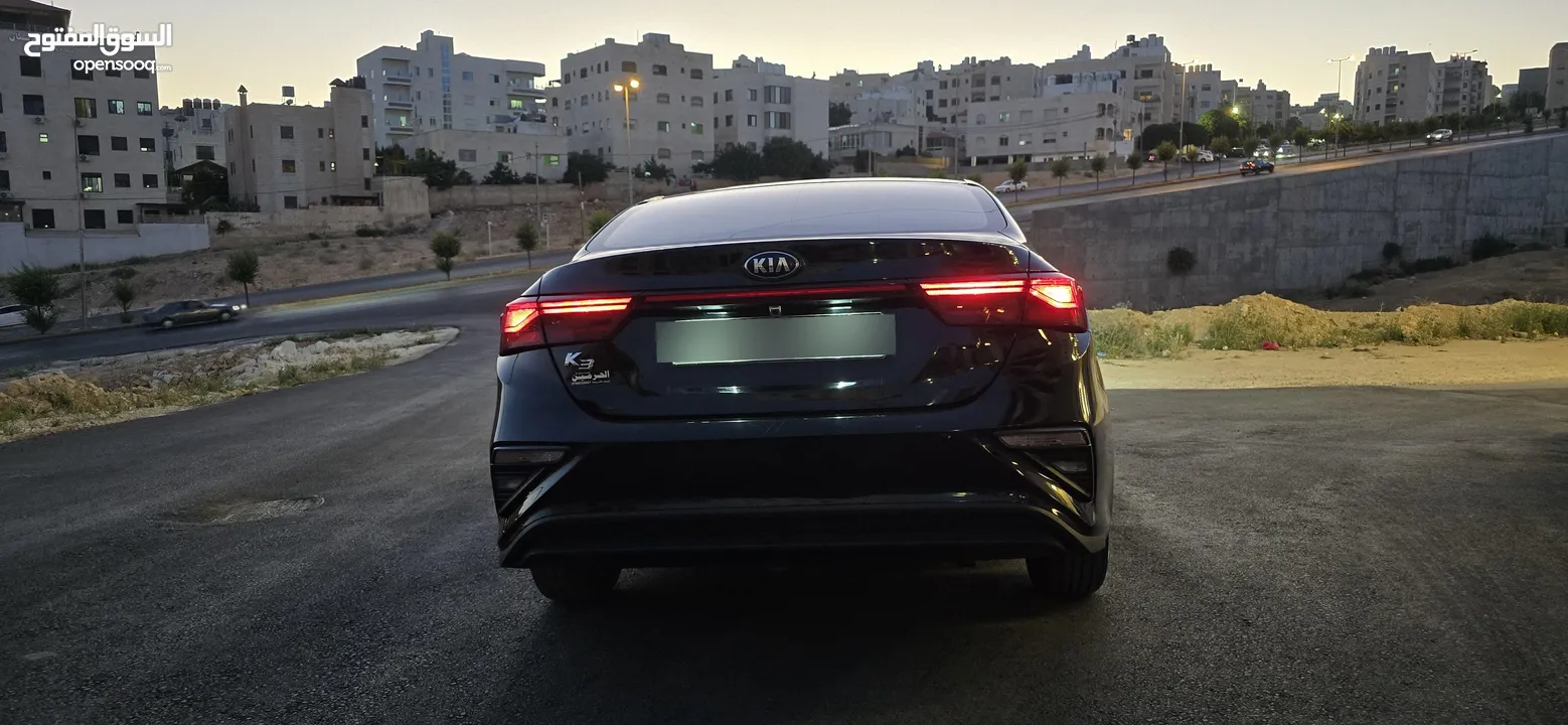 Kia K3 2019 لون اسود ميتلك مميز فل كامل فحص كامل ولا ملاحظة