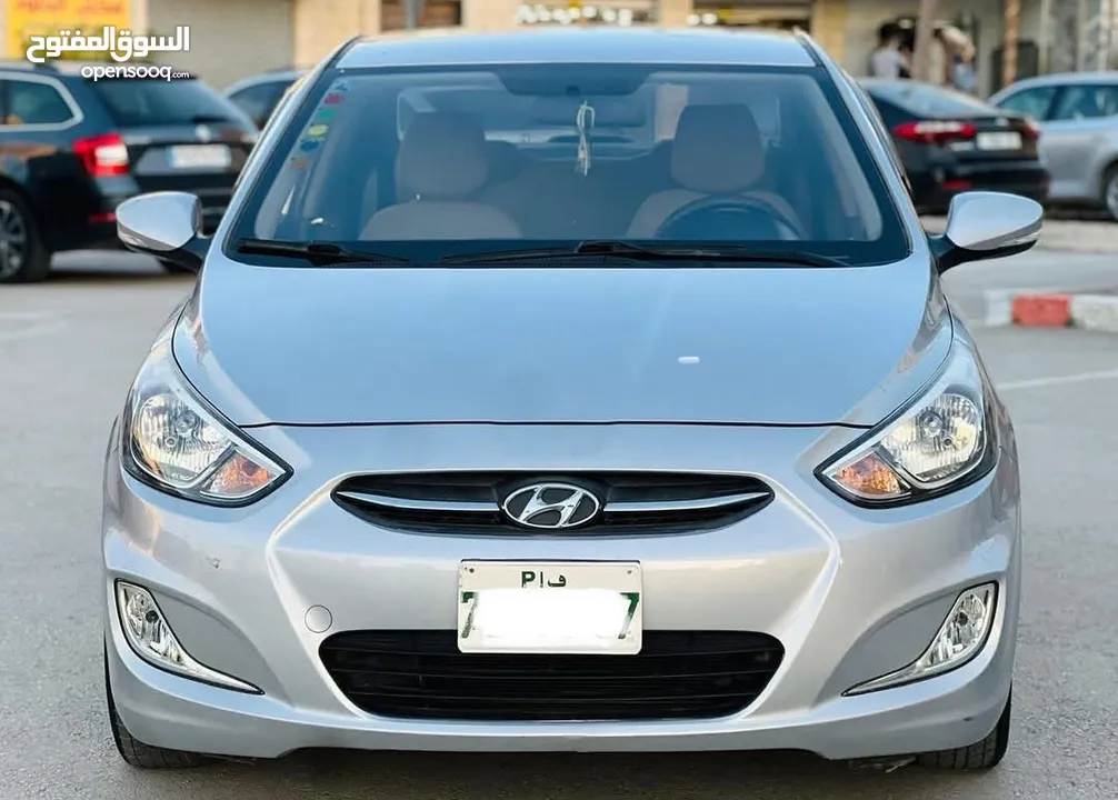 اكسنت 2017 متور 1600 بنزين 4 غيار دهان شركه