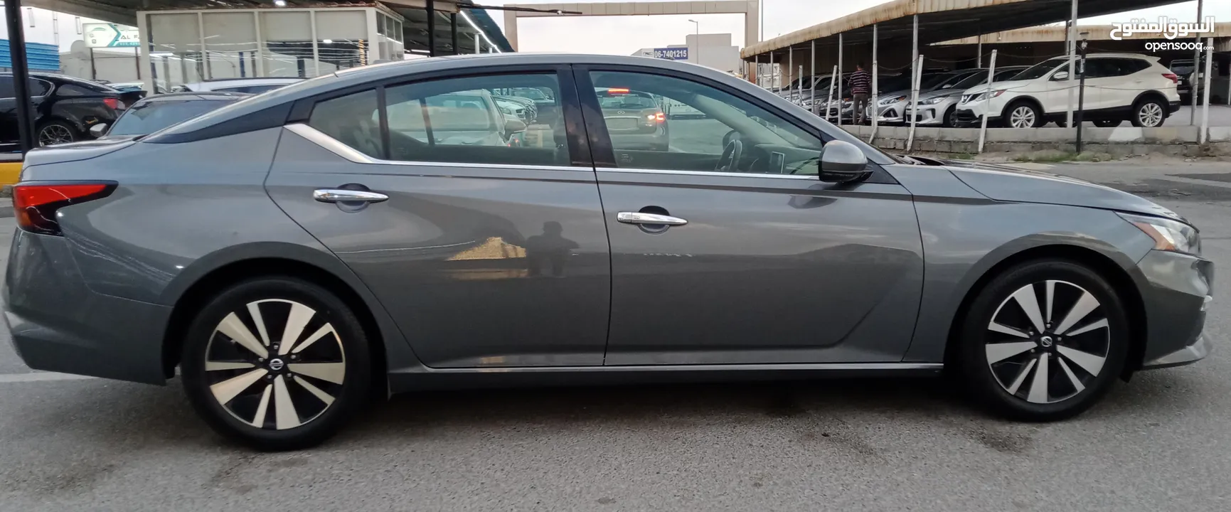 Nissan Altima SL V4 2.5L Full option Model 2019