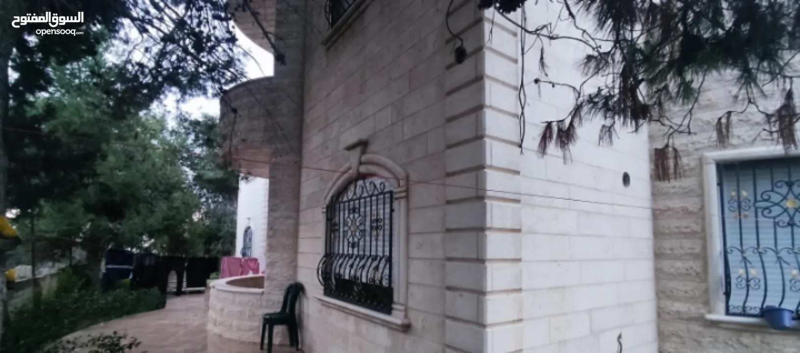 فيلا مميزه للبيع بمنطقه عيصى