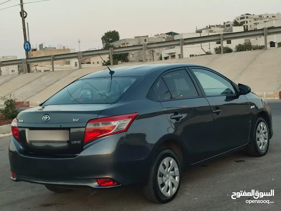 تويوتا يارس 2016 بحاله ممتازه جدا ماتور 1600 جير اوتوماتيك بسعر مغري جدا