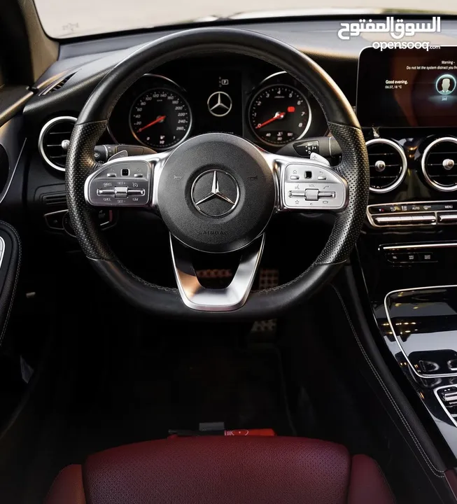Mercedes Benz GLC 200 - 2020 - وارد وكالة وتحت الكفالة
