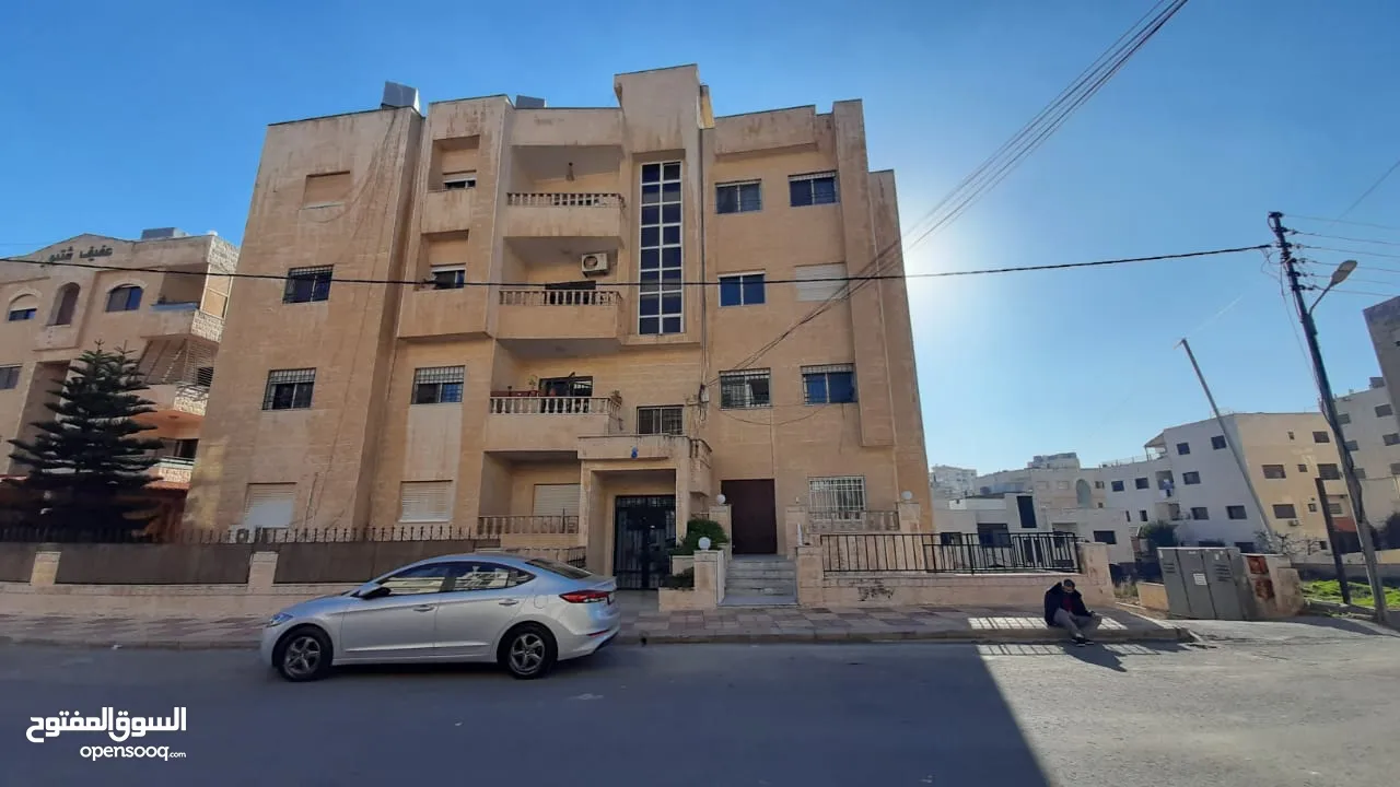 شقة فارغة  للإيجار في خلدا قرب دوار السكر ( 145م ) , طابق اول ,3 غرف نوم وحدة ماستر من المالك مباشرة