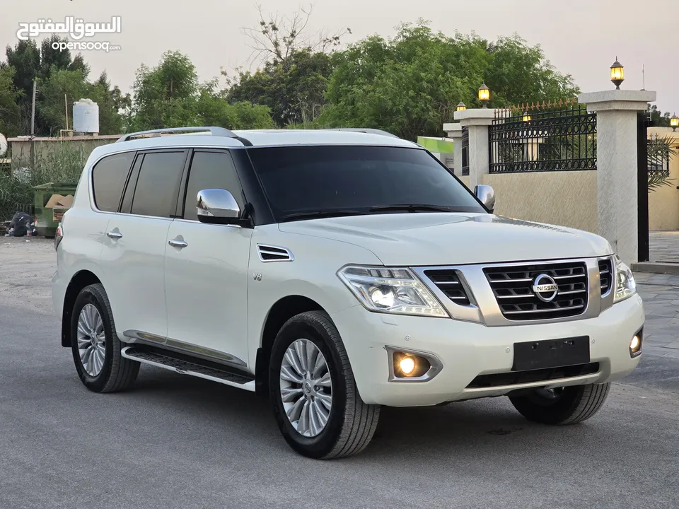 Nissan patrol GCC Le400 V8 price 74,500 AED