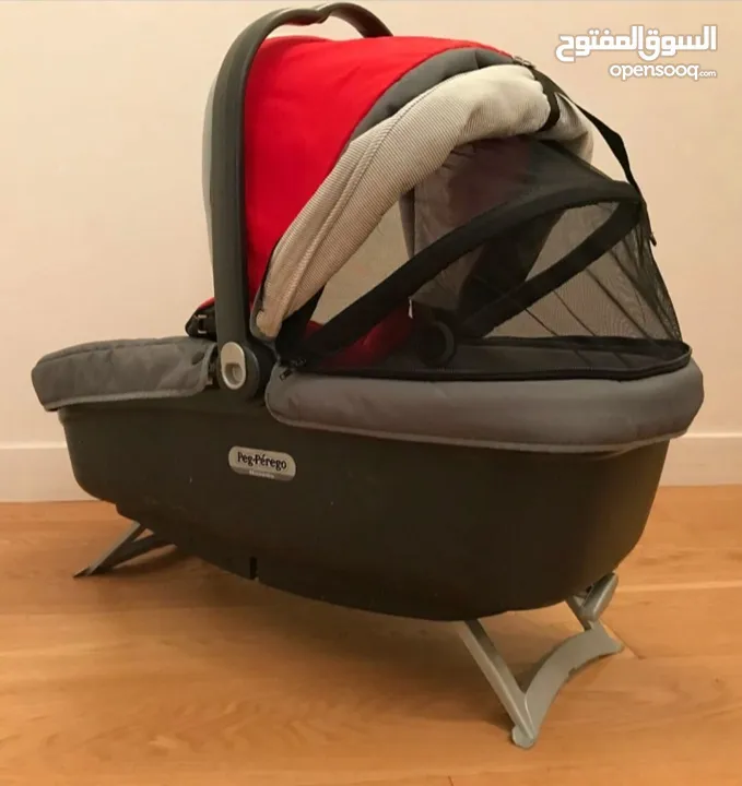 سرير اطفال 0_8 اشهر من  PEG PEREGO NAVETTA