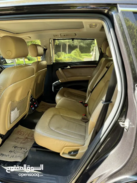 Audi Q7 in excellent condition no accidents